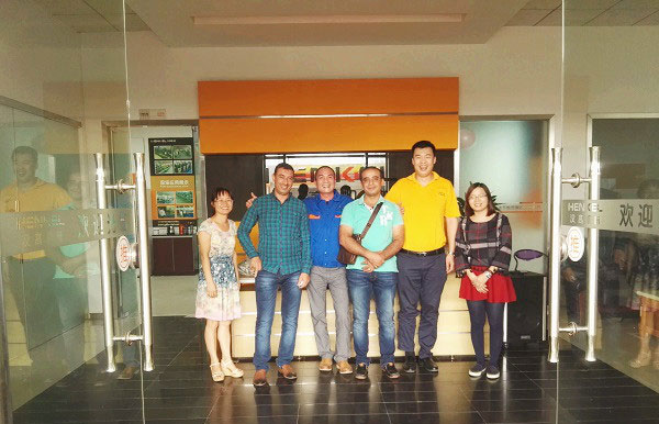 漢高機(jī)械埃及客戶來(lái)訪 漢高機(jī)械埃及客戶來(lái)訪